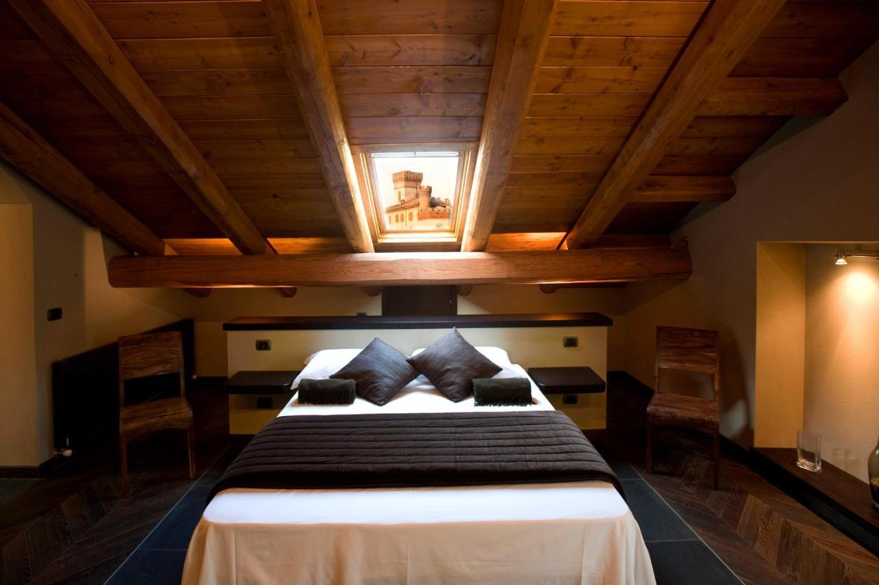 Bed and Breakfast Casa Svizzera Agriturismo Бароло Экстерьер фото